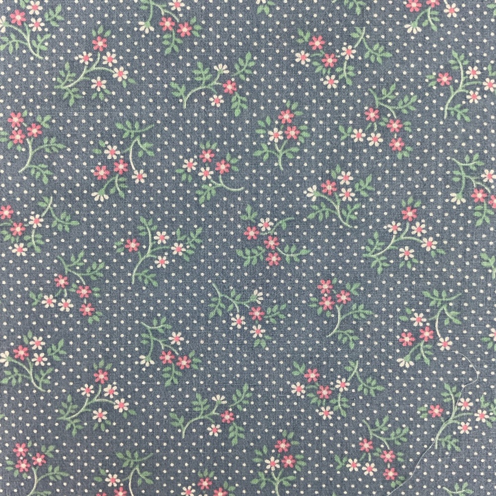 Vintage Wamsutta floral polka dot print 54.5” x 45”